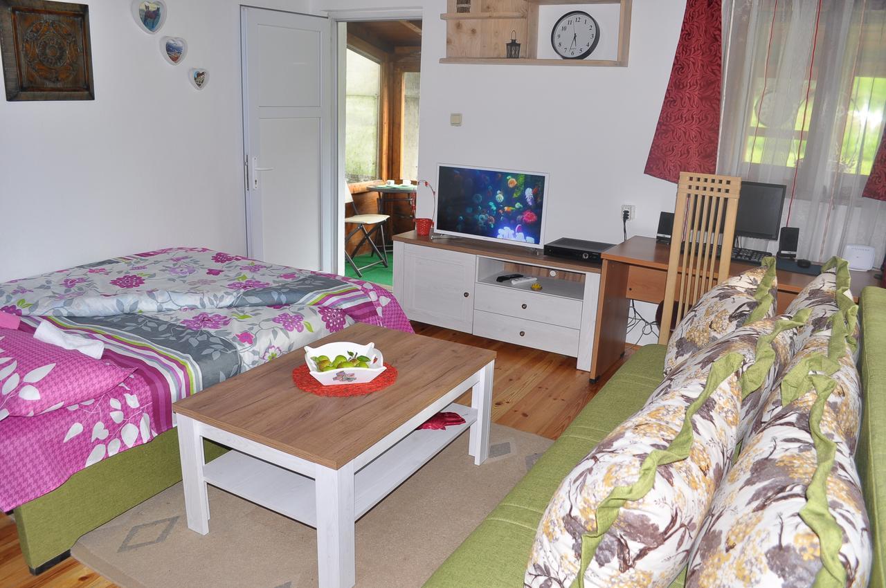 Apartment Enjoy コラシン エクステリア 写真